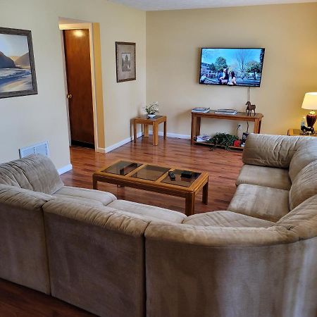 Cozy And Spacious-4 Bedrooms Townhouse Lexington Extérieur photo